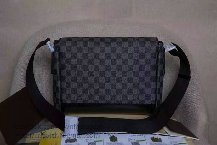 Louis Vuitton Damier Graphite Canvas Messenger PM Bag N41457