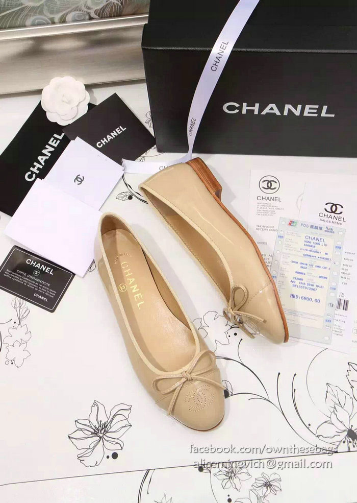 Chanel Beige Patent Leather Ballet Flats CH1630