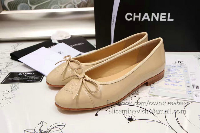 Chanel Beige Patent Leather Ballet Flats CH1630