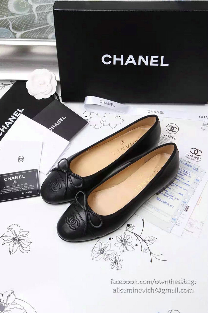 Chanel Tan Lambskin Ballet Flats Black Cap Toe CH1610