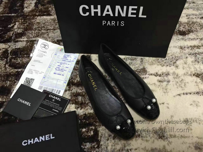 Chanel Lambskin Ballet Flats Black Cap Toe CH1620