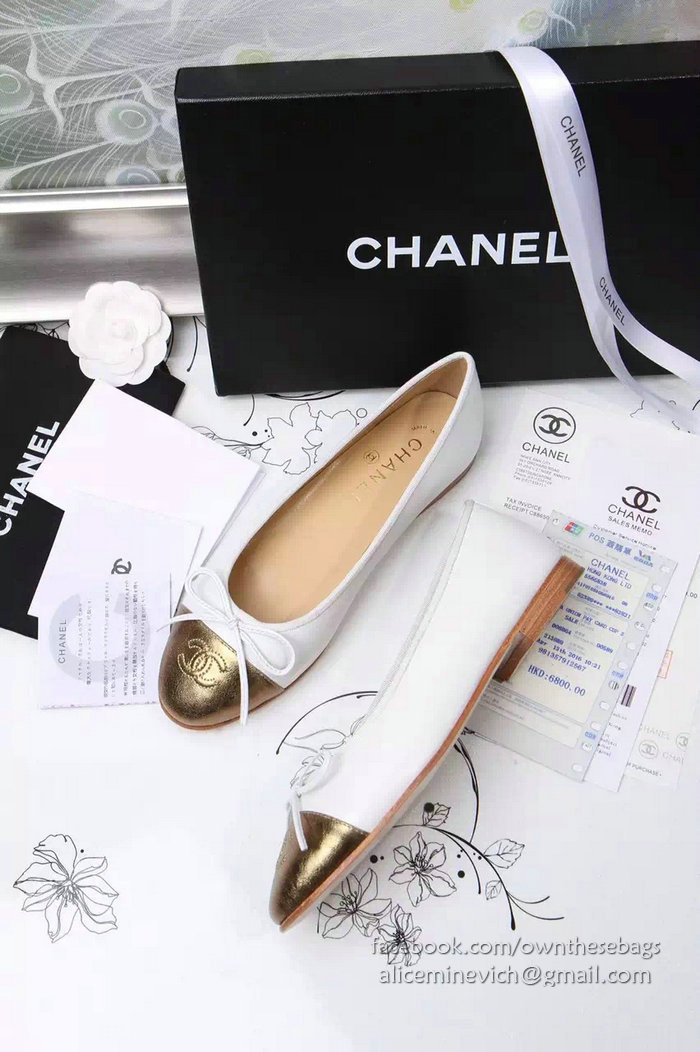 Chanel White Lambskin Ballet Flats Gold Cap Toe CH1610