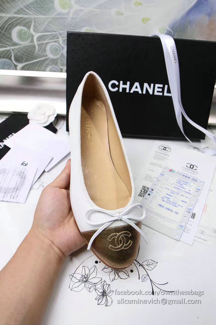 Chanel White Lambskin Ballet Flats Gold Cap Toe CH1610