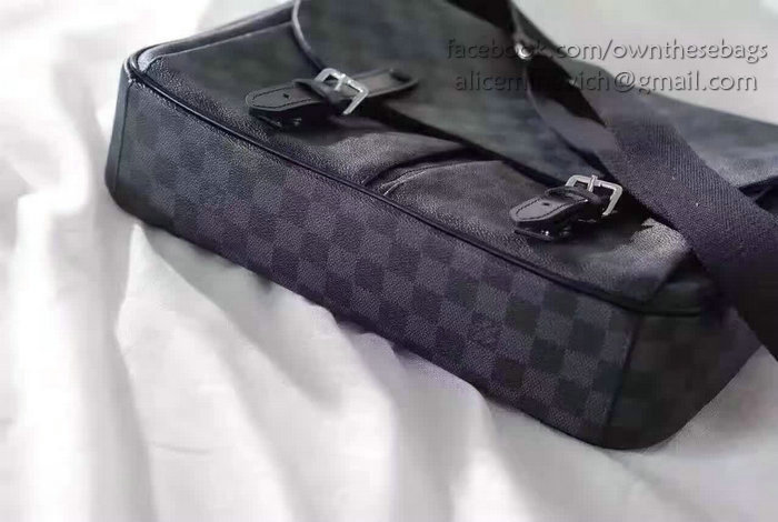 Louis Vuitton Damier Graphite Canvas Christopher Messenger N41500