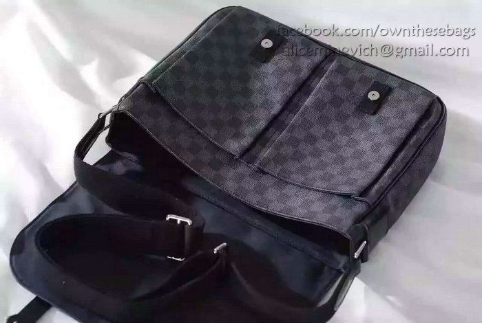 Louis Vuitton Damier Graphite Canvas Christopher Messenger N41500