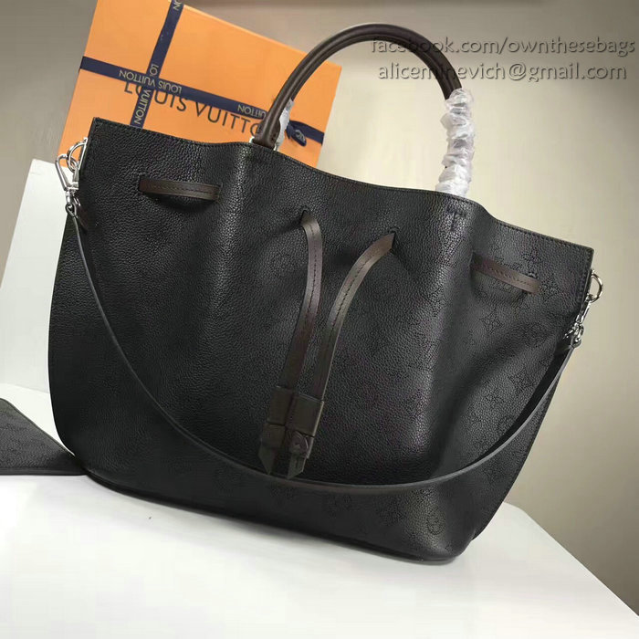 Louis Vuitton Mahina Leather Girolata Black M54401