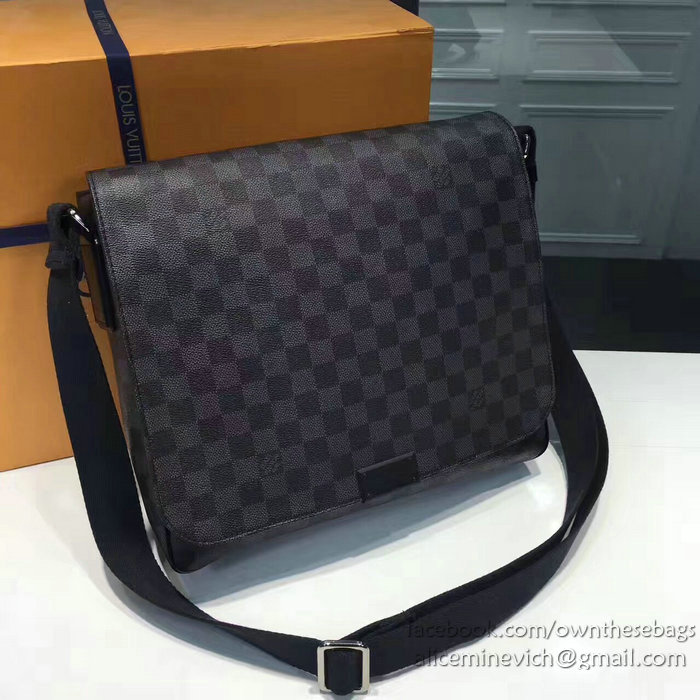 Louis Vuitton Damier Graphite Canvas District MM N41272