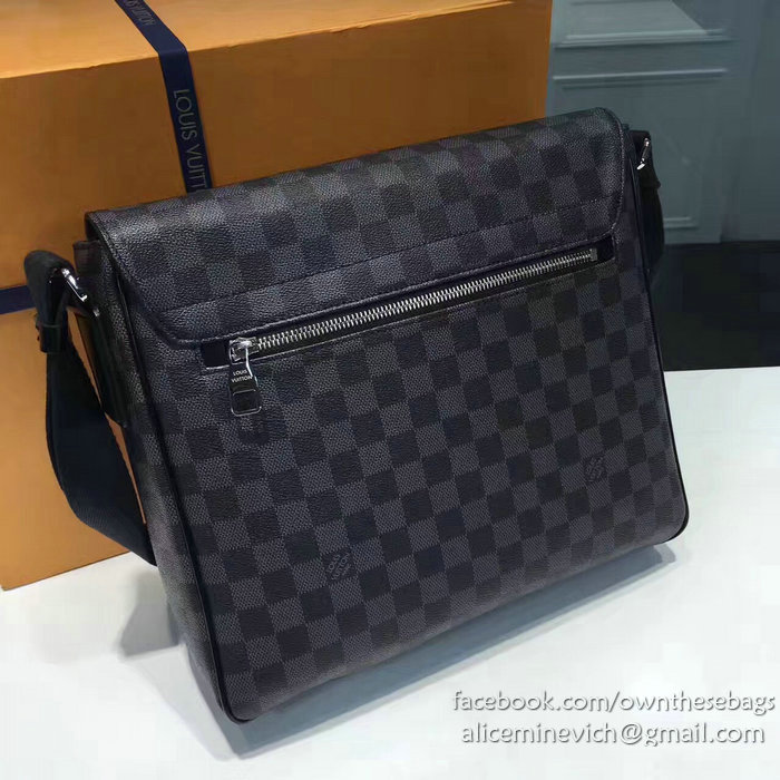 Louis Vuitton Damier Graphite Canvas District MM N41272