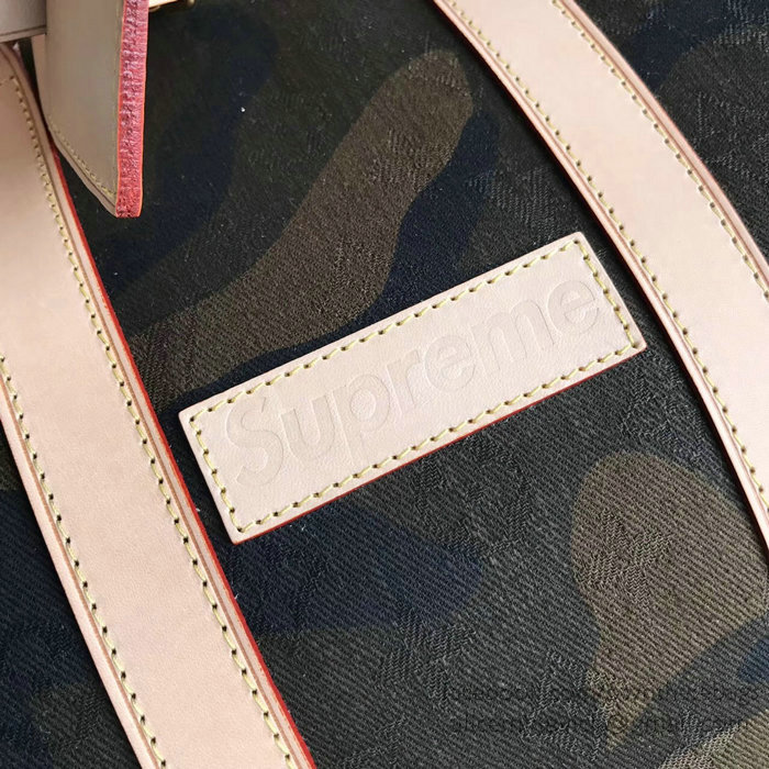 Louis Vuitton x Supreme Keepall 45 Camo M43466