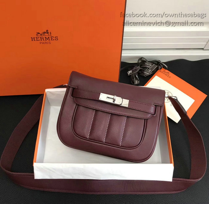 Hermes Berline Bag in Burgundy Swift Leather H90081