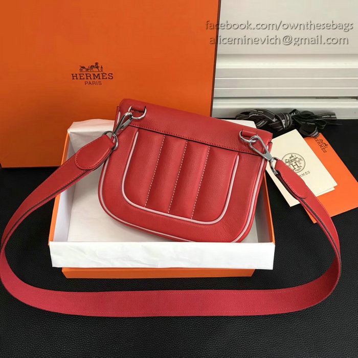 Hermes Berline Bag in Red Swift Leather H90081