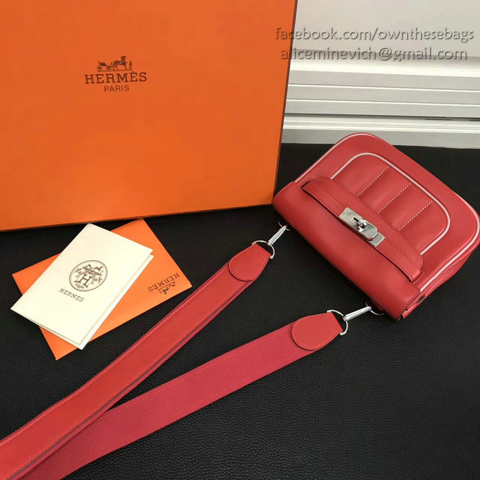 Hermes Berline Bag in Red Swift Leather H90081