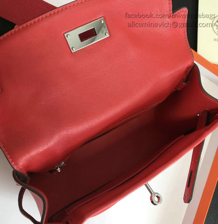 Hermes Berline Bag in Red Swift Leather H90081