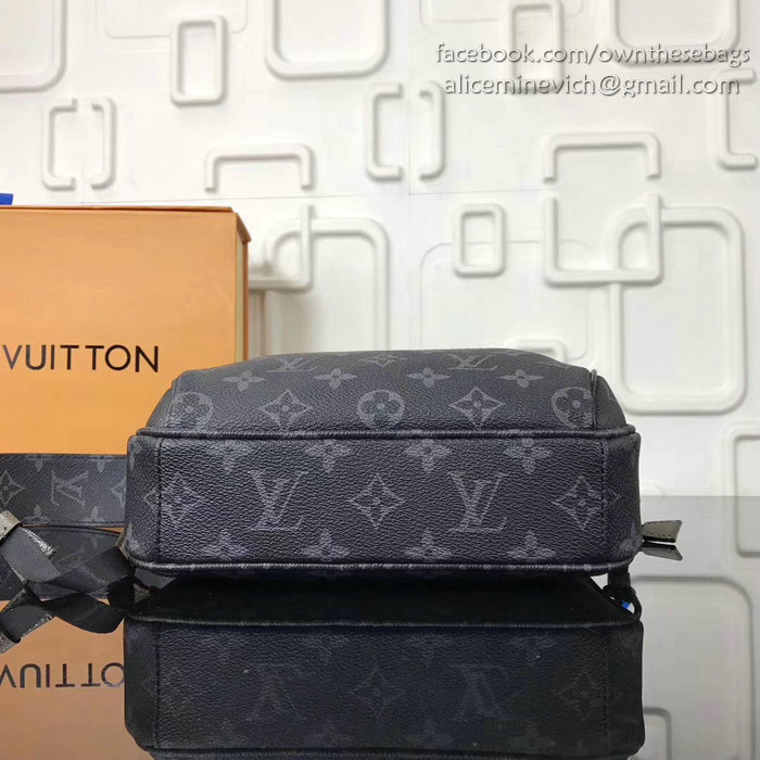 Louis Vuitton Monogram Canvas Messenger Bag M42631