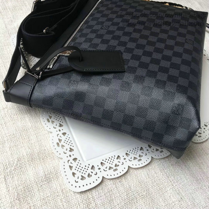 Louis Vuitton Damier Graphite Canvas Mick MM N40004