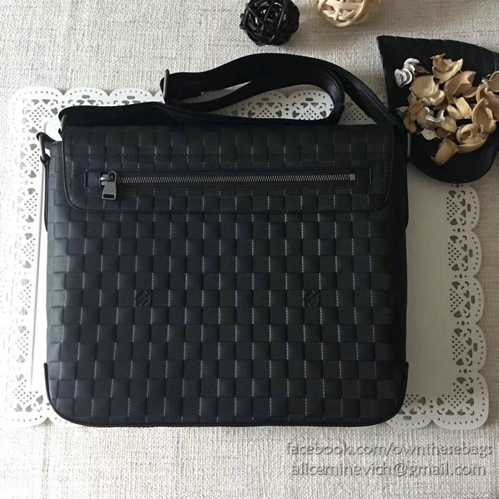 Louis Vuitton Damier Infini Leather District MM N41284