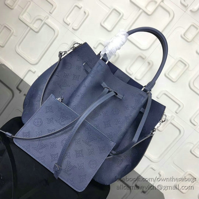 Louis Vuitton Mahina Leather Girolata Navy M54401