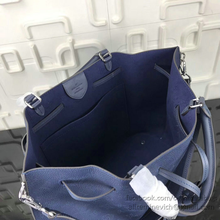 Louis Vuitton Mahina Leather Girolata Navy M54401