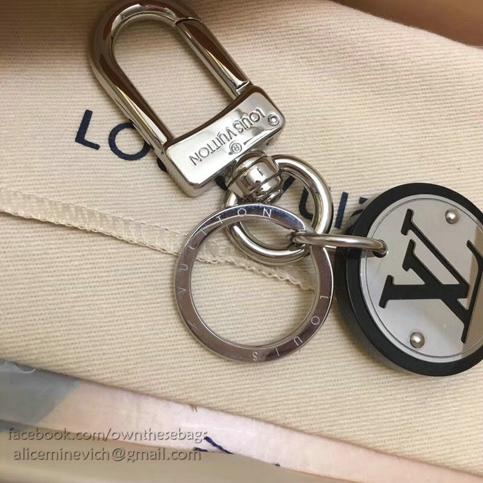 Louis Vuitton LV Cut Circle Key Holder M67362