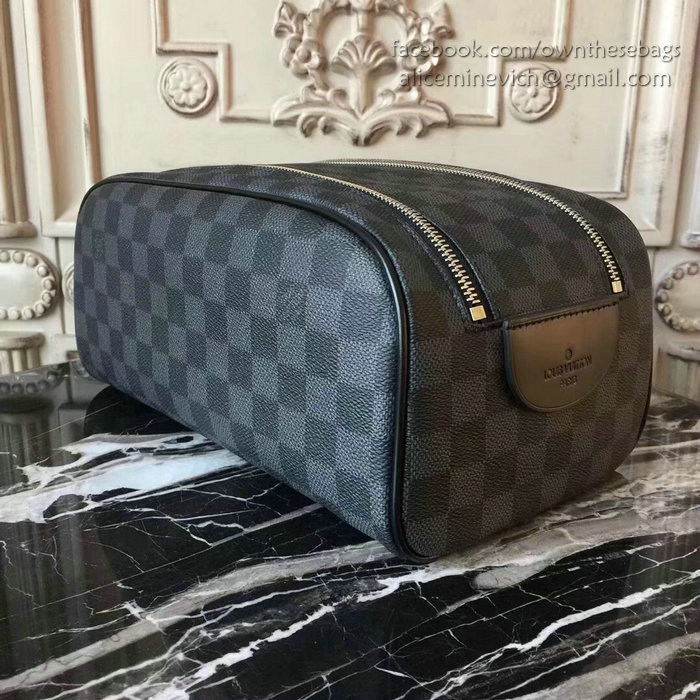 Louis Vuitton Damier Graphite Canvas King Size Toiletry Bag N47526