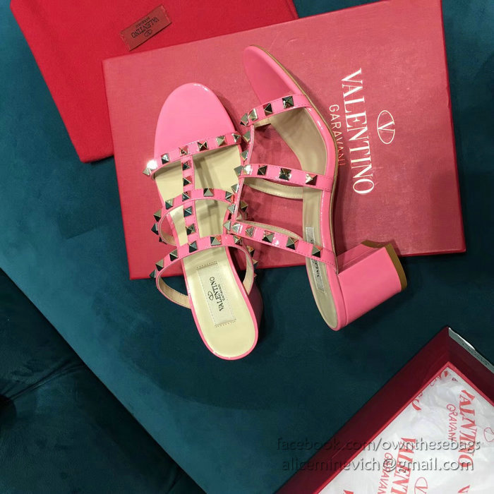 Valentino Garavani Rockstud Calfskin Leather Sandal Pink V18601