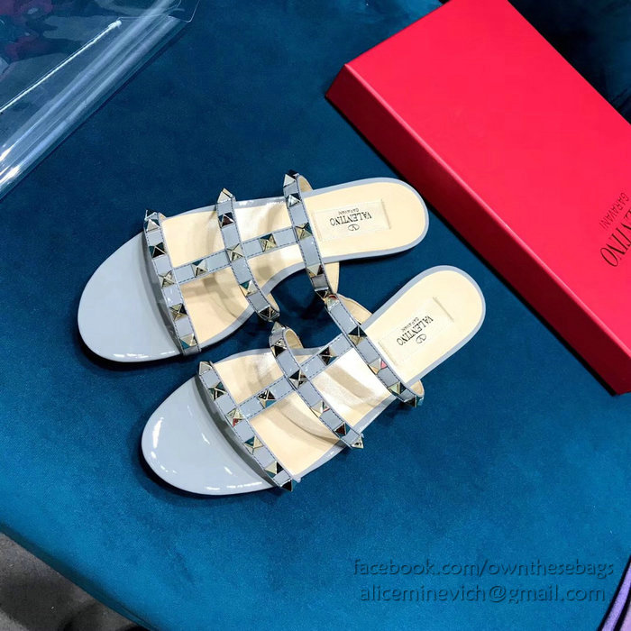 Valentino Garavani Rockstud Flat Sandal Light Blue V18602