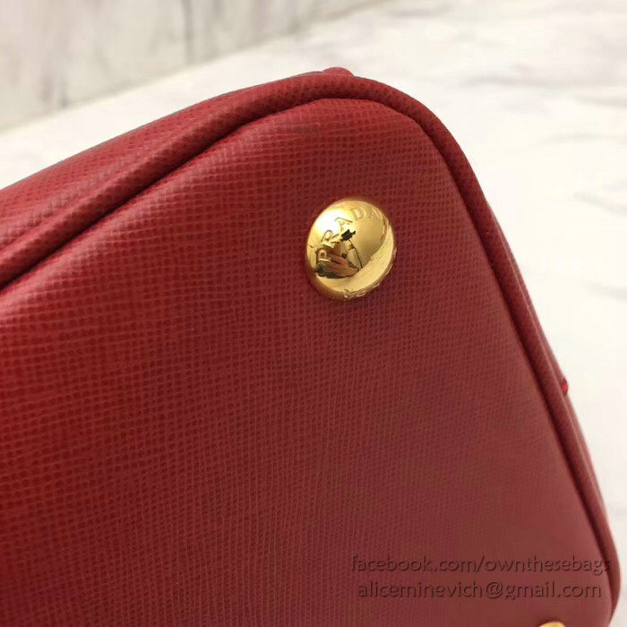 Prada Saffiano leather Galleria Bag Red 1BA274