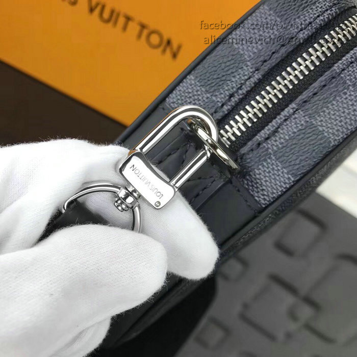 Louis Vuitton Damier Graphite Canvas Clutch N41663