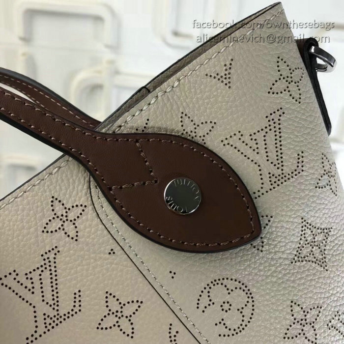 Louis Vuitton Mahina leather HINA PM Creme M54353