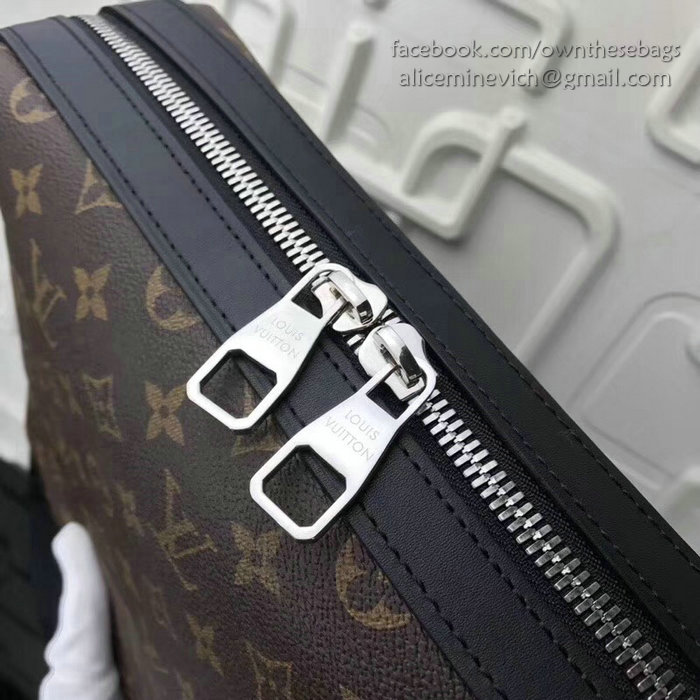 Louis Vuitton Monogram Canvas Messenger Bag M40387