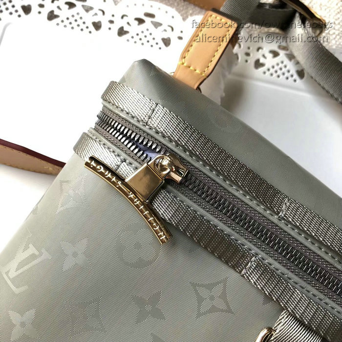 Louis Vuitton Monogram Titanium Canvas Messenger PM M43889