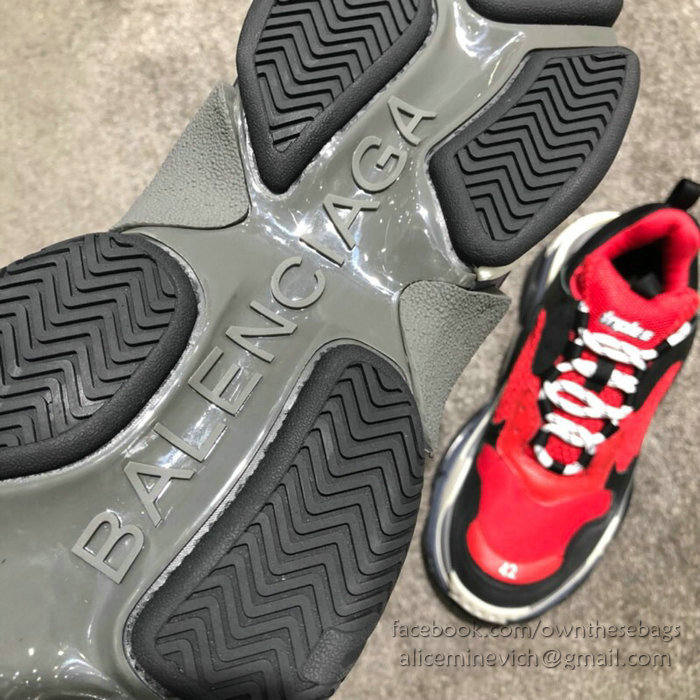 Balenciaga Triple S Sneakers B811061D