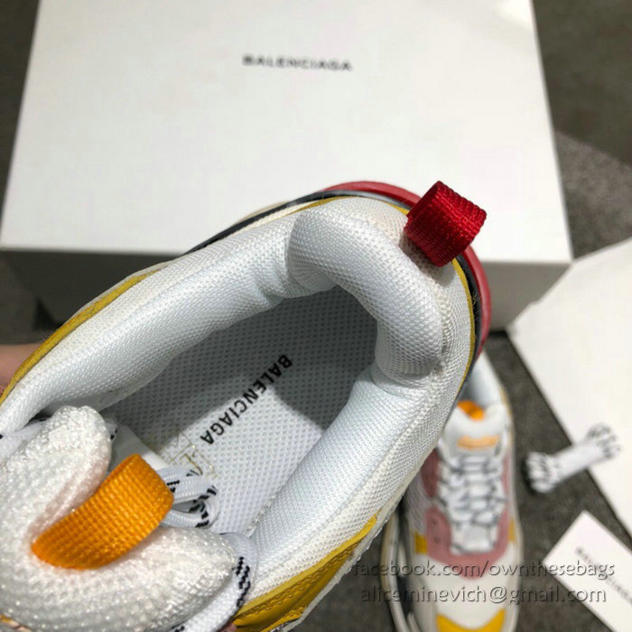 Balenciaga Triple S Sneakers B811061F