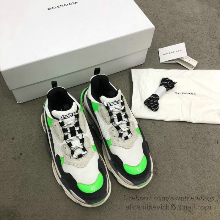 Balenciaga Triple S Sneakers B811061H