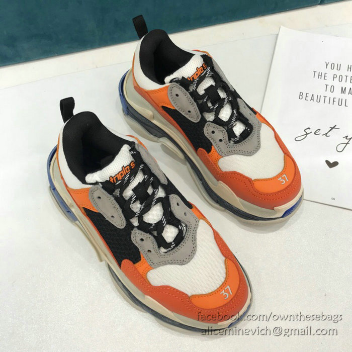 Balenciaga Triple S Sneakers B811061M