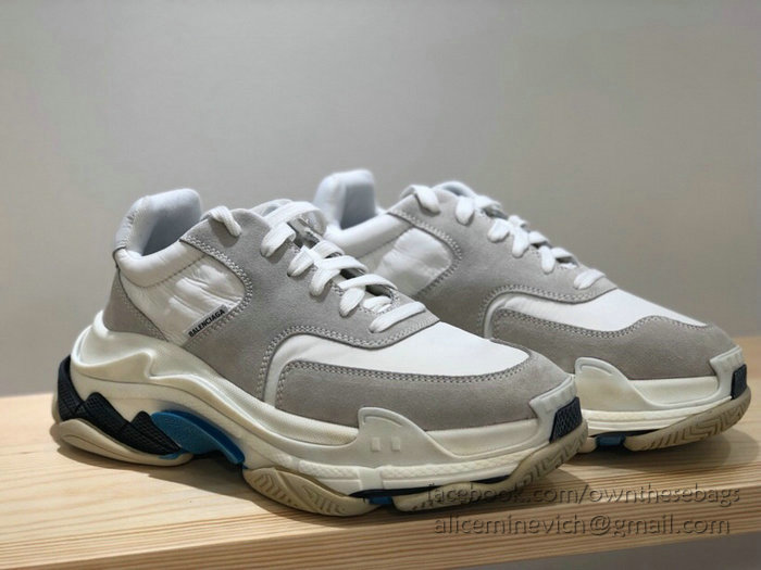 Balenciaga Triple S Sneakers B811063B