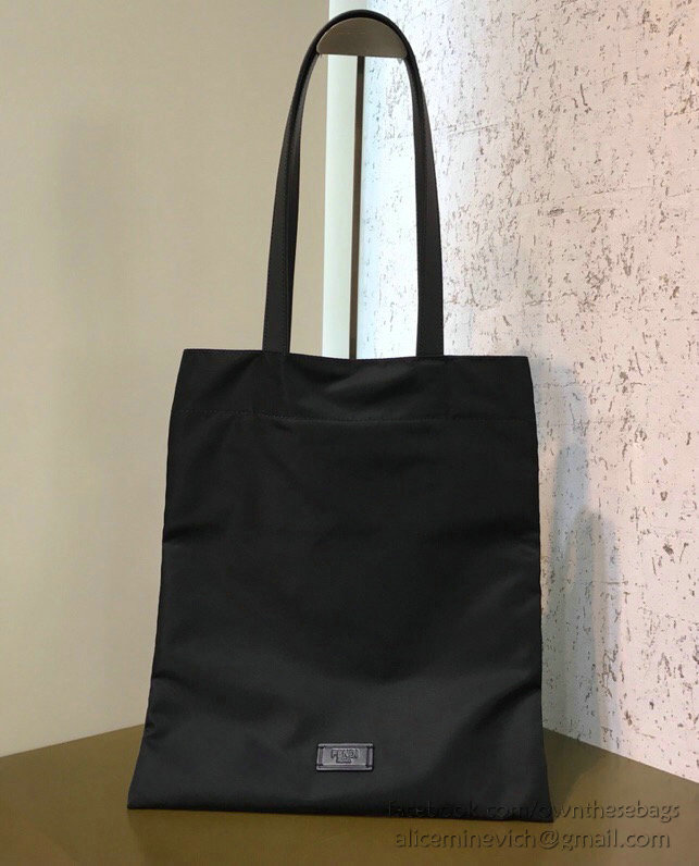 Fendi Nylon Tote F84321