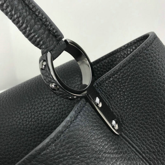 Louis Vuitton Taurillon Leather Capucines BB Noir M94517