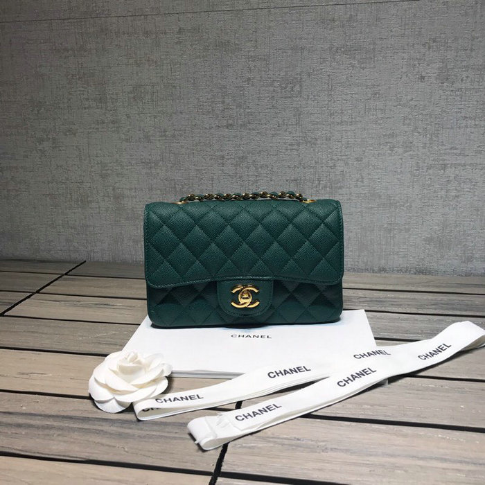 Classic Chanel Grained Calfskin Small Flap Bag Green with Gold Hardware CF1116