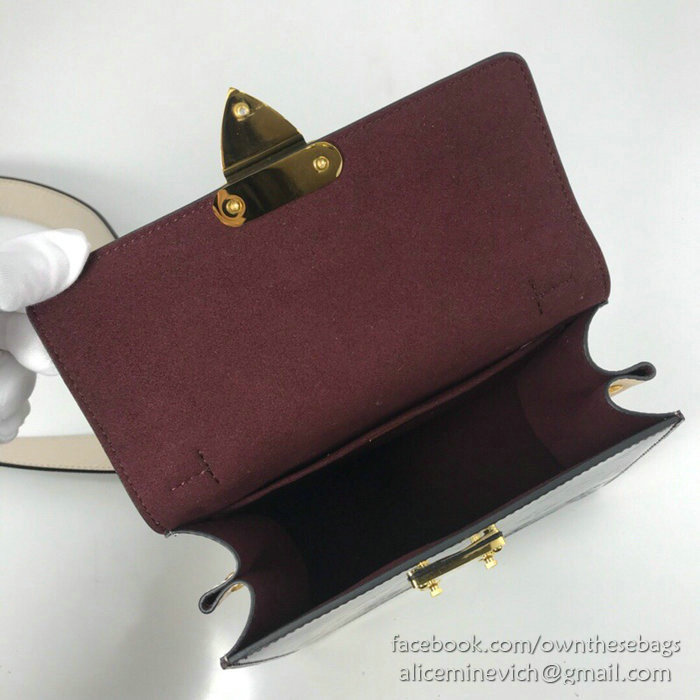 Louis Vuitton Monogram Vernis Spring Street Burgundy M90376