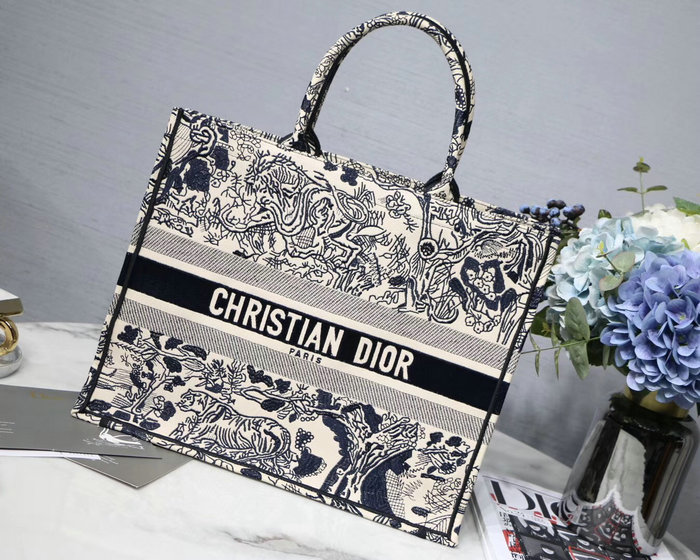 Dior Oblique Book Tote D32603