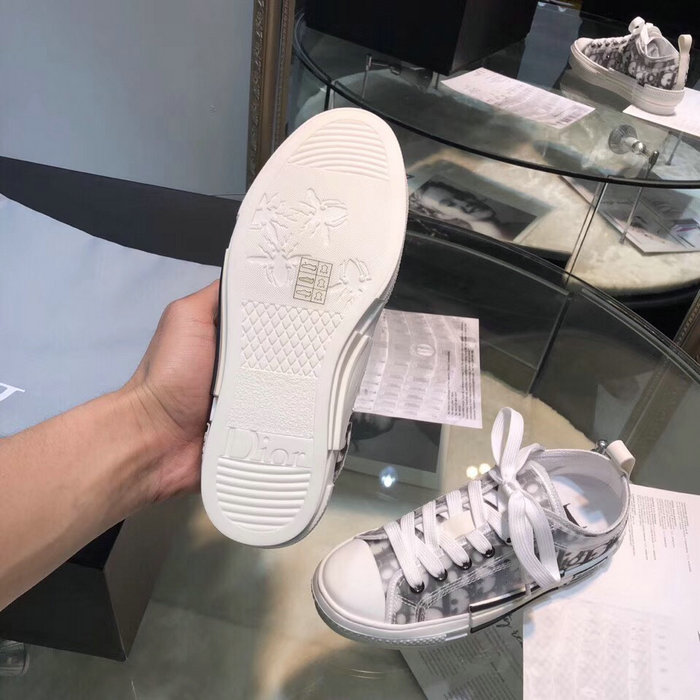 Dior Oblique Low Sneaker D32601