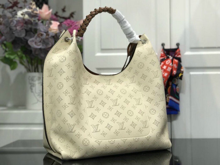 Louis Vuitton Mahina Leather Carmel Creme M53188