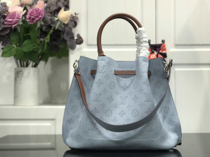 Louis Vuitton Mahina Leather Girolata Blue M54401