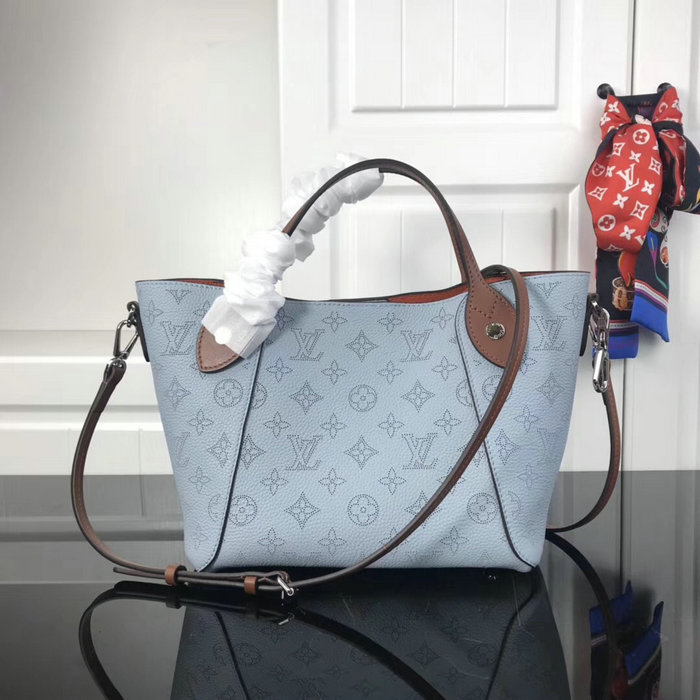 Louis Vuitton Mahina Leather Hina PM Blue M54353