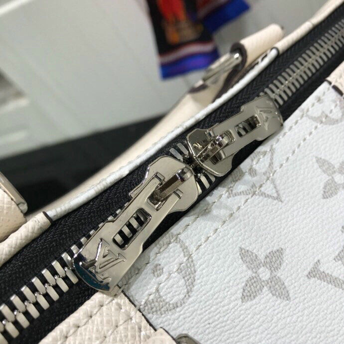 Louis Vuitton Keepall 45 White M30235