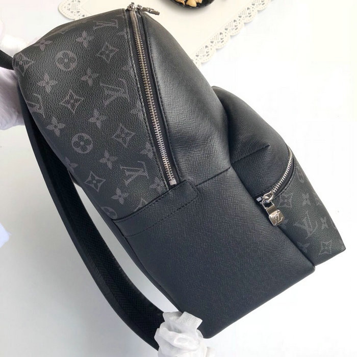 Louis Vuitton Discovery Backpack PM Black M30230