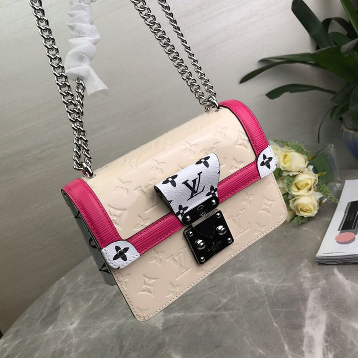 Louis Vuitton Monogram Vernis LV Wynwood Creme M90442