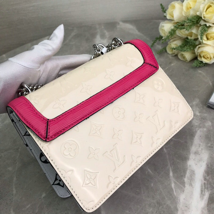 Louis Vuitton Monogram Vernis LV Wynwood Creme M90442