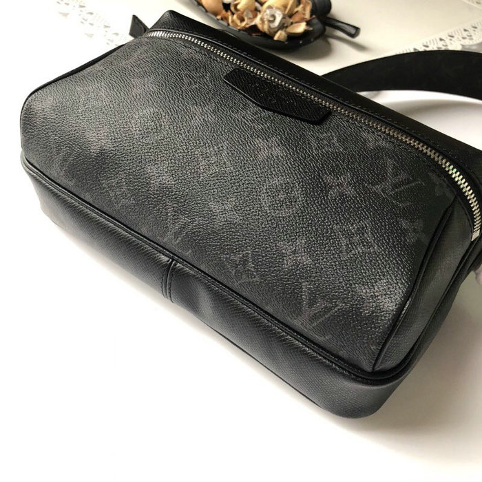 Louis Vuitton Outdoor Messenger Black M30239